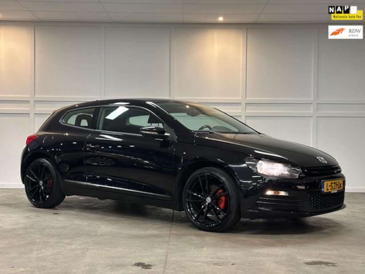 Volkswagen Scirocco - 1.4 TSI / 2010 / Navi / Cruise / - AutoWereld.nl