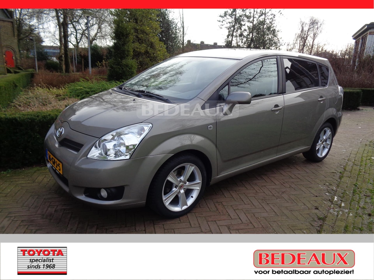 Toyota Corolla Verso - 1.8 VVT-I 5p Luna bij Toyota specialist met 12 mnd garantie - AutoWereld.nl