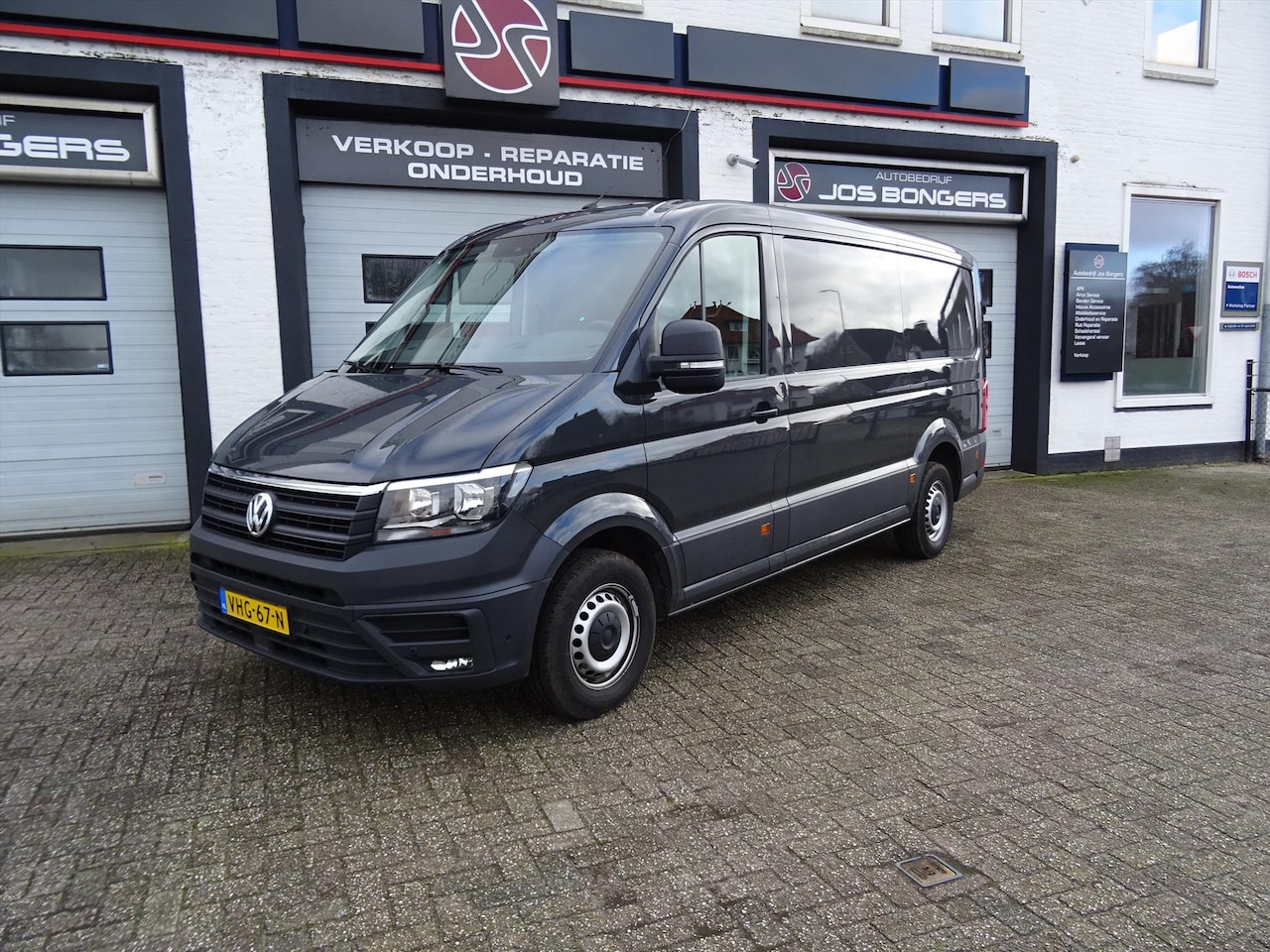 Volkswagen Crafter - CC 2.0 TDI 140pk L2 364/3500 high line - AutoWereld.nl