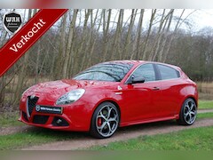 Alfa Romeo Giulietta - 1750 TBI QV TCT