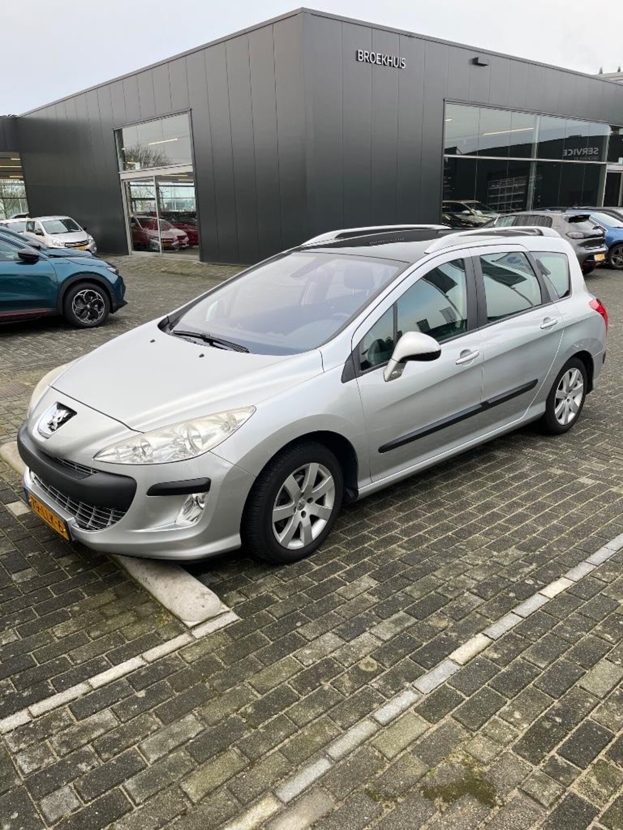 Peugeot 308 SW - 1.6 VTi XT 1.6 VTi XT - AutoWereld.nl