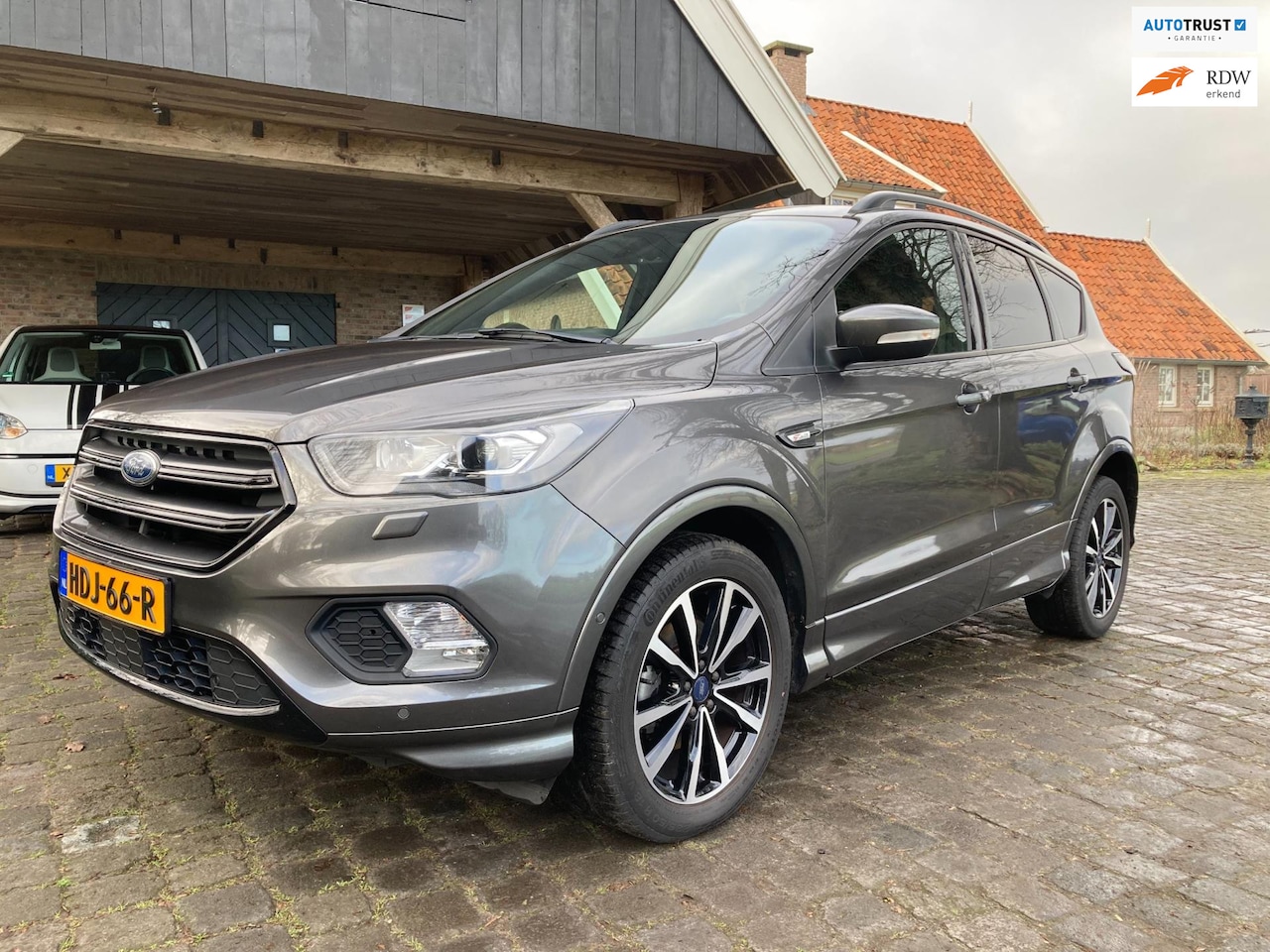 Ford Kuga - 1.5 EcoBoost ST-Line 1.5 EcoBoost ST Line Nieuwstaat! - AutoWereld.nl