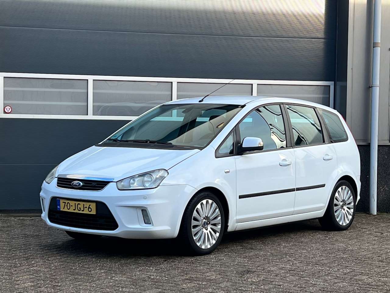 Ford C-Max - 1.8-16V Titanium Flexifuel bj.2009 Navi|Trekh|Pdc|Nap. - AutoWereld.nl