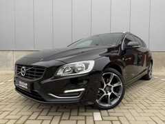 Volvo V60 - 2.0 D4 Ocean Race |Navi|Leer|Led|PDC|