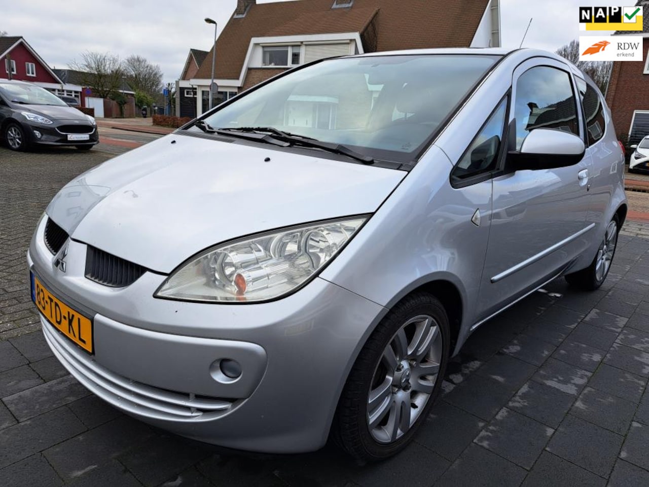 Mitsubishi Colt - 1.3 HEARTBEAT TOPPERTJE NIEUW STAAT AIRCO NIEUWE APK - AutoWereld.nl