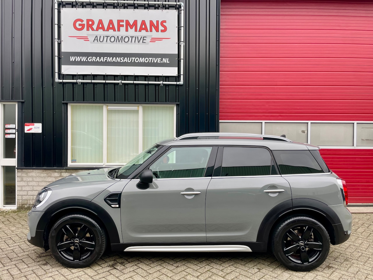 MINI Countryman - 1.5 One Pepper Mini Countryman nw. model F60 2018 Navigatie 1 JAAR GARANTIE - AutoWereld.nl