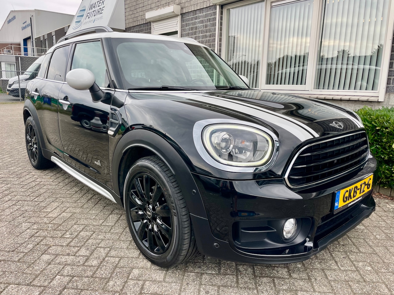 MINI Countryman - 1.5 Cooper ALL4 Chili Mini Countryman Cooper ALL 4 AUTOMAAT Panoramadak 1 JAAR GARANTIE - AutoWereld.nl