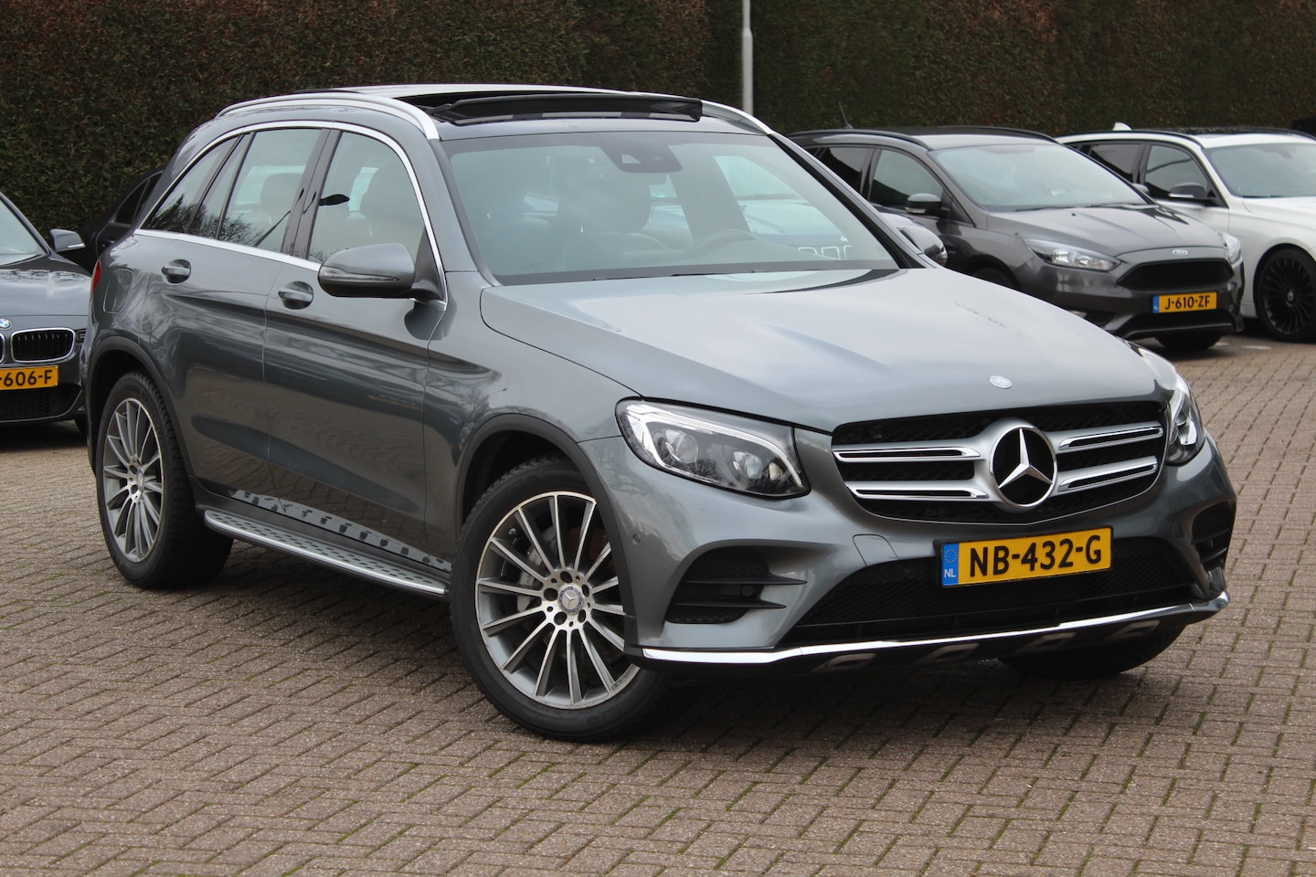 Mercedes-Benz GLC-klasse - 250 d 4MATIC Ambition / Trekhaak / Panoramadak / 360Camera / 20'' / Luchtvering / Burmeste - AutoWereld.nl