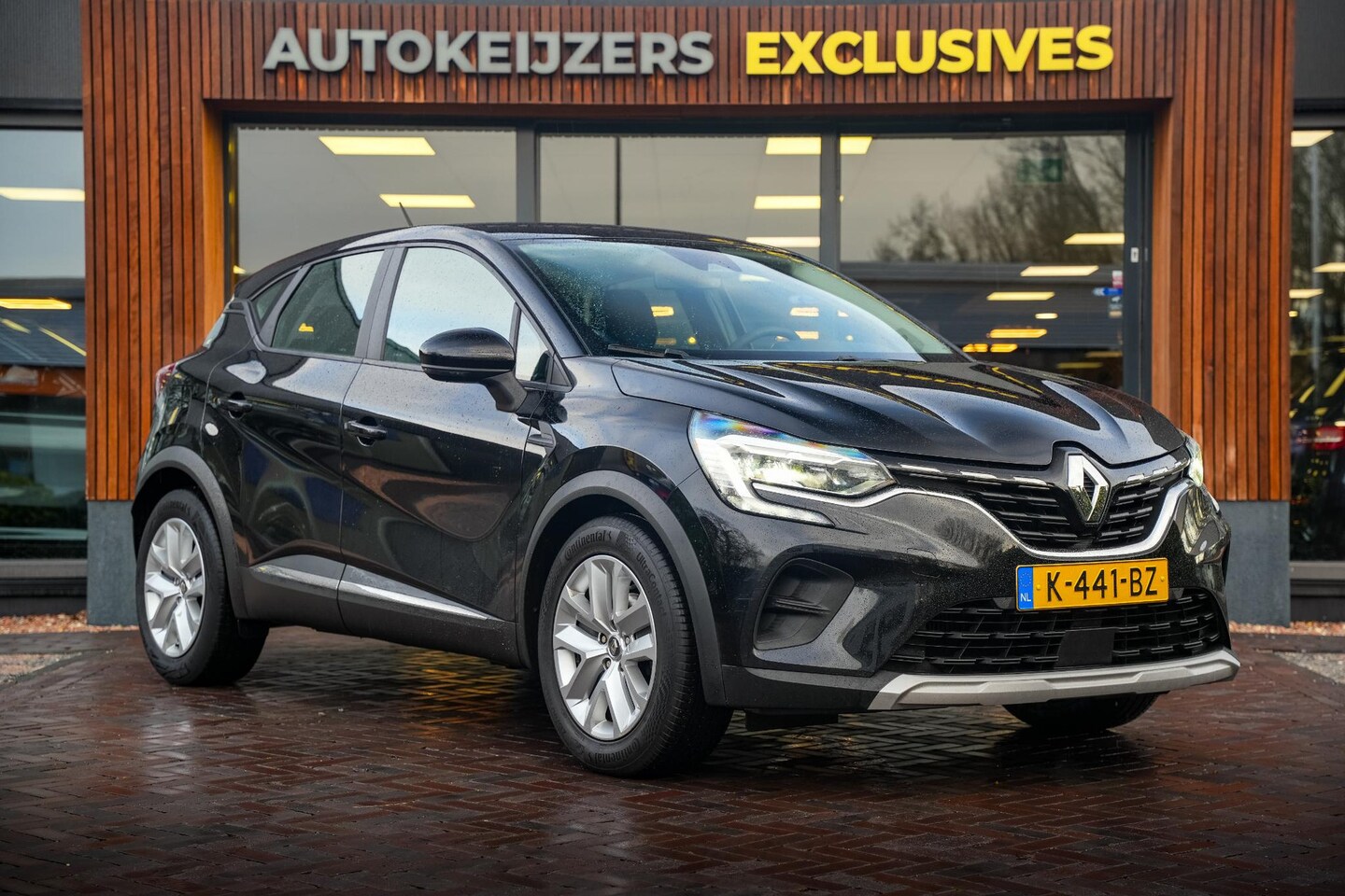 Renault Captur - 1.0 TCe 100 Bi-Fuel Zen Navi Airco Cruise 17"LM - AutoWereld.nl