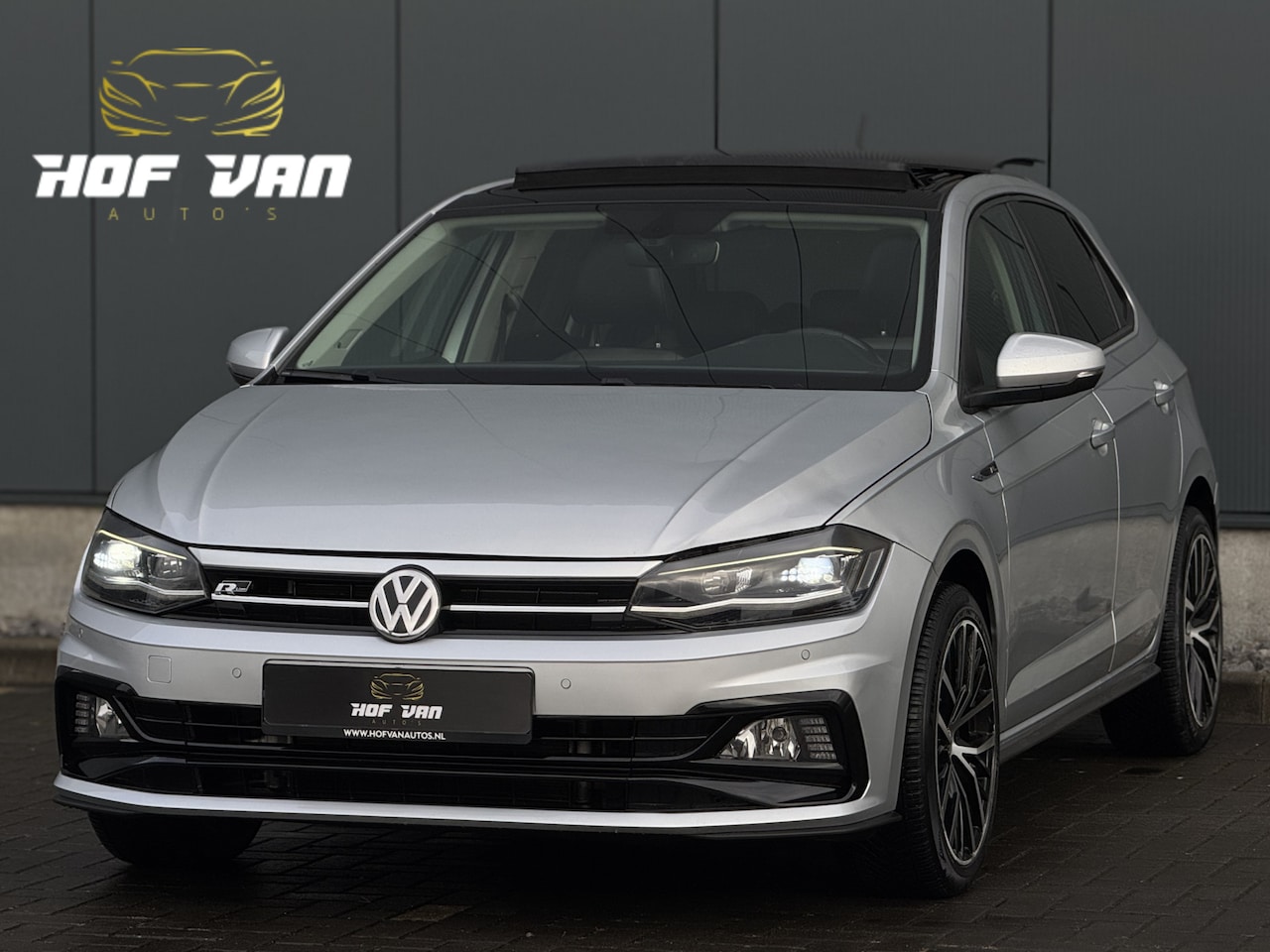 Volkswagen Polo - 1.6 TDI Highline Business R-Line/Pano/ Virtual/ Carplay/keyless - AutoWereld.nl