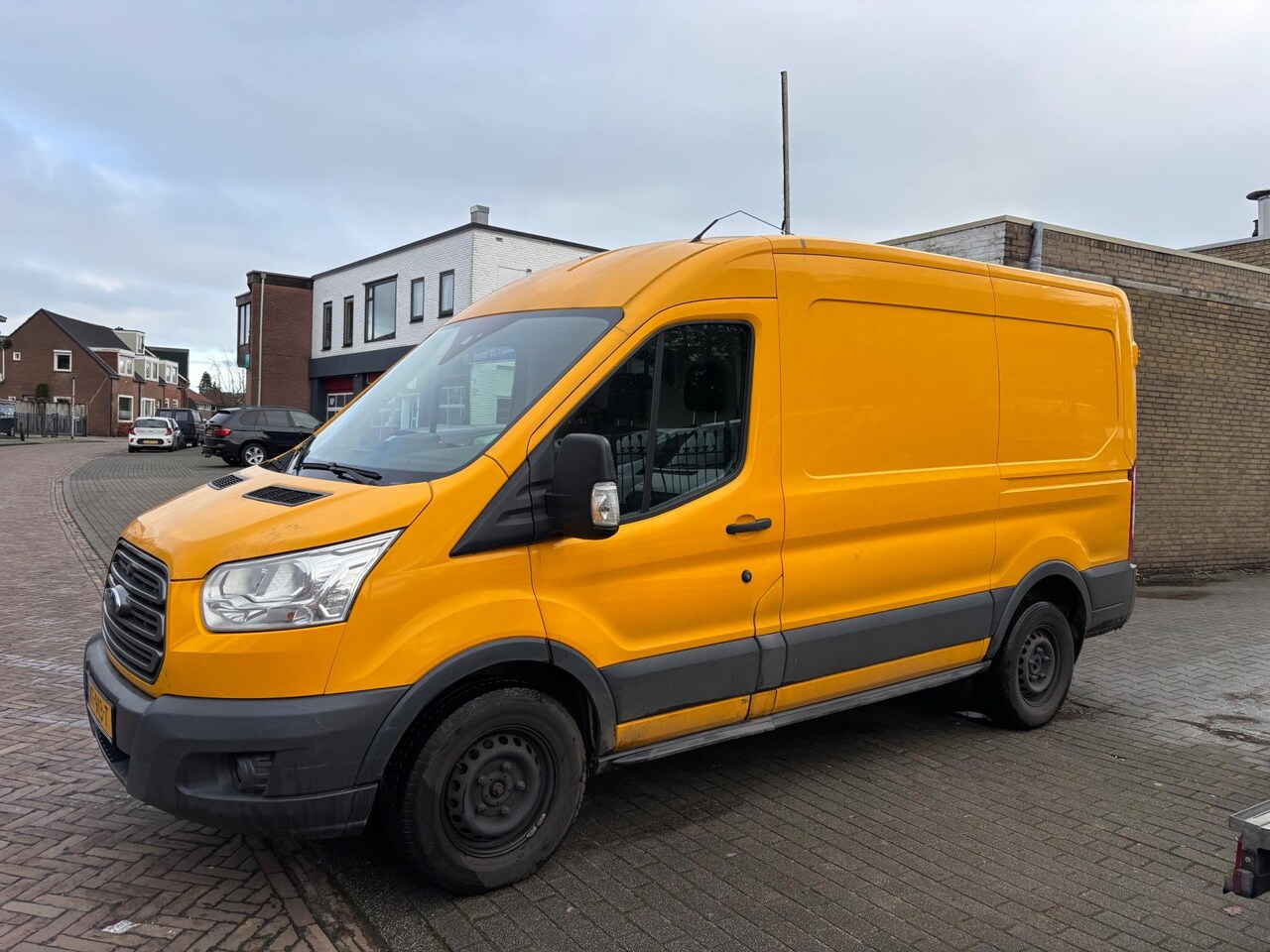 Ford Transit - 350 2.2 TDCI L2H2 Trend 350 2.2 TDCI L2H2 Trend - AutoWereld.nl