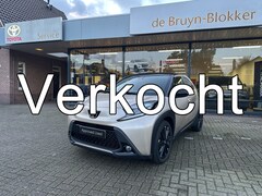 Toyota Aygo X - 1.0 VVT-i MT Premium Plus Cabrio parkeersensoren voor en achter / stoelverwarming / smartk