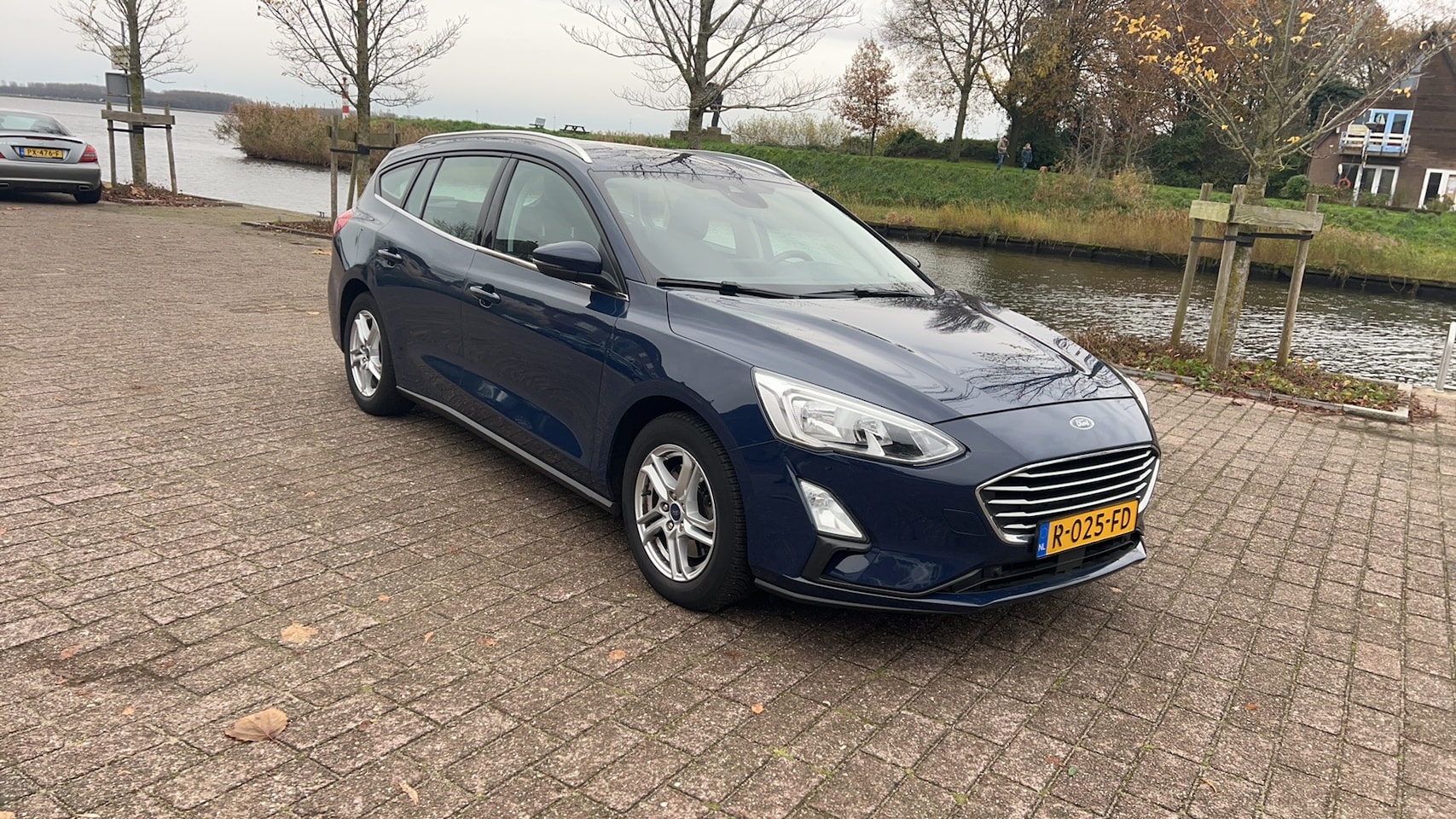 Ford Focus Wagon - 1.0 EcoBoost Trend Edition Business - AutoWereld.nl