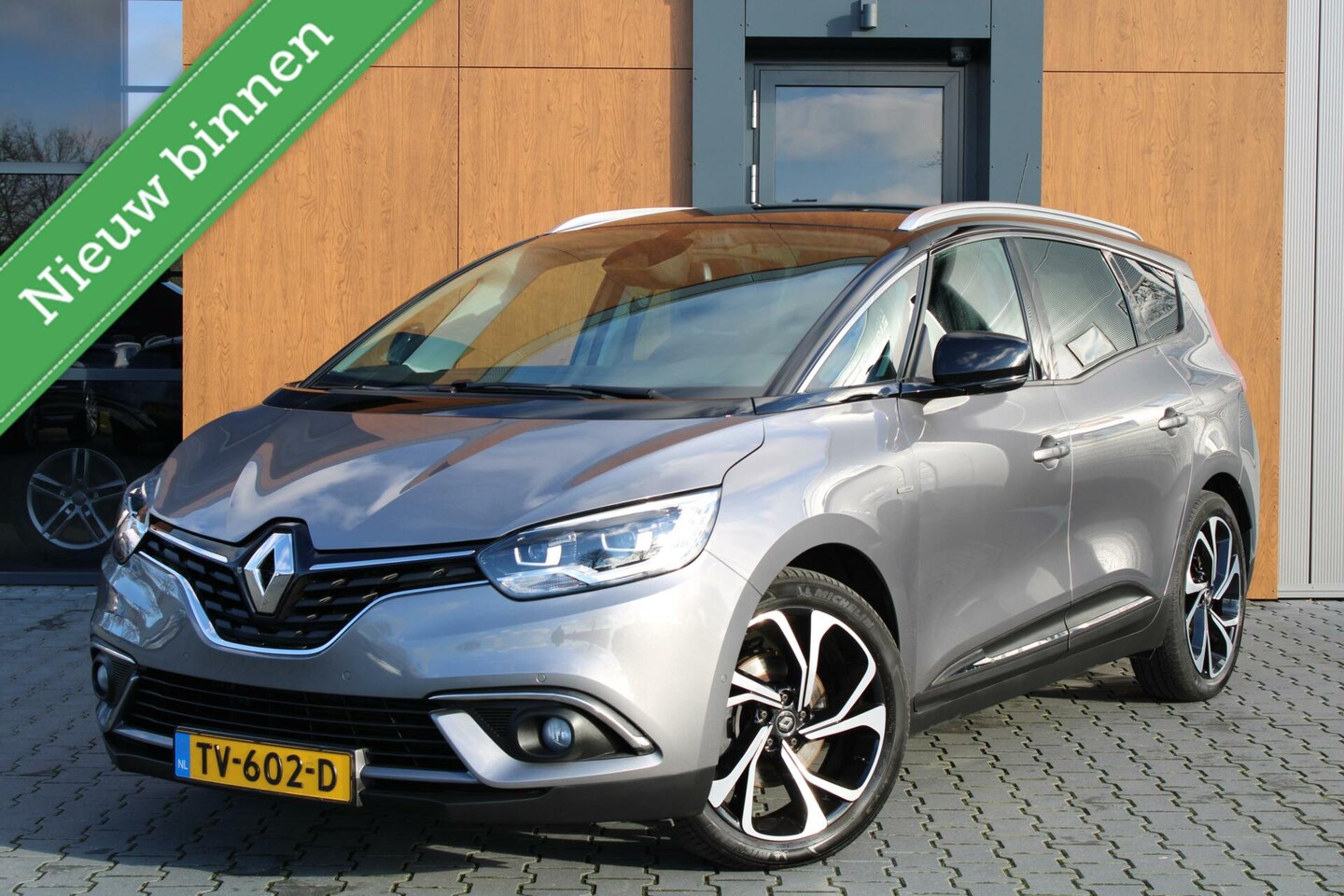 Renault Grand Scénic - 1.3 TCe Bose 7p. | Pano | Trekhaak | Camera - AutoWereld.nl