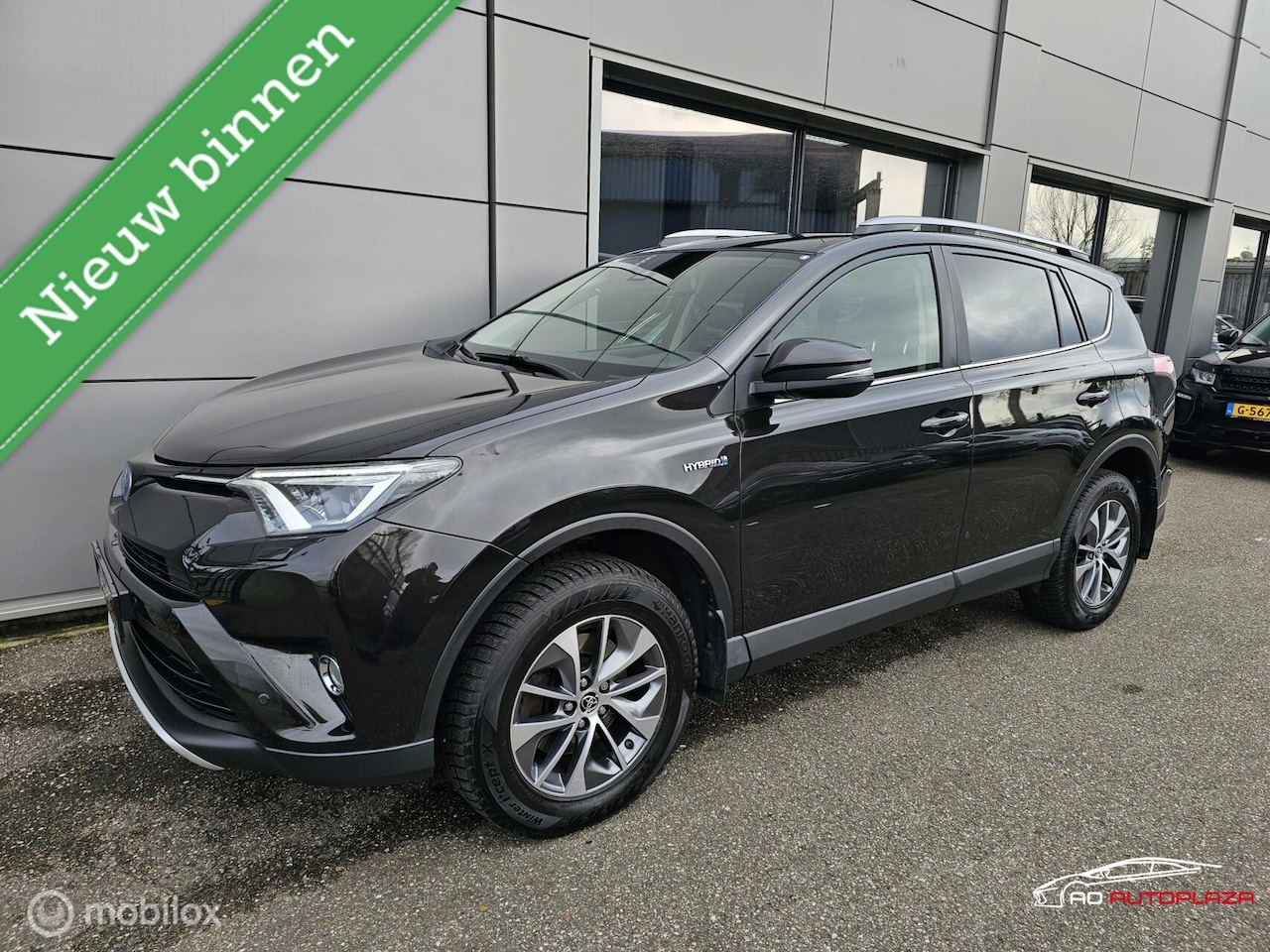 Toyota RAV4 - 2.5 Hybrid Style Camera/Navigatie/Stoelverwarming - AutoWereld.nl