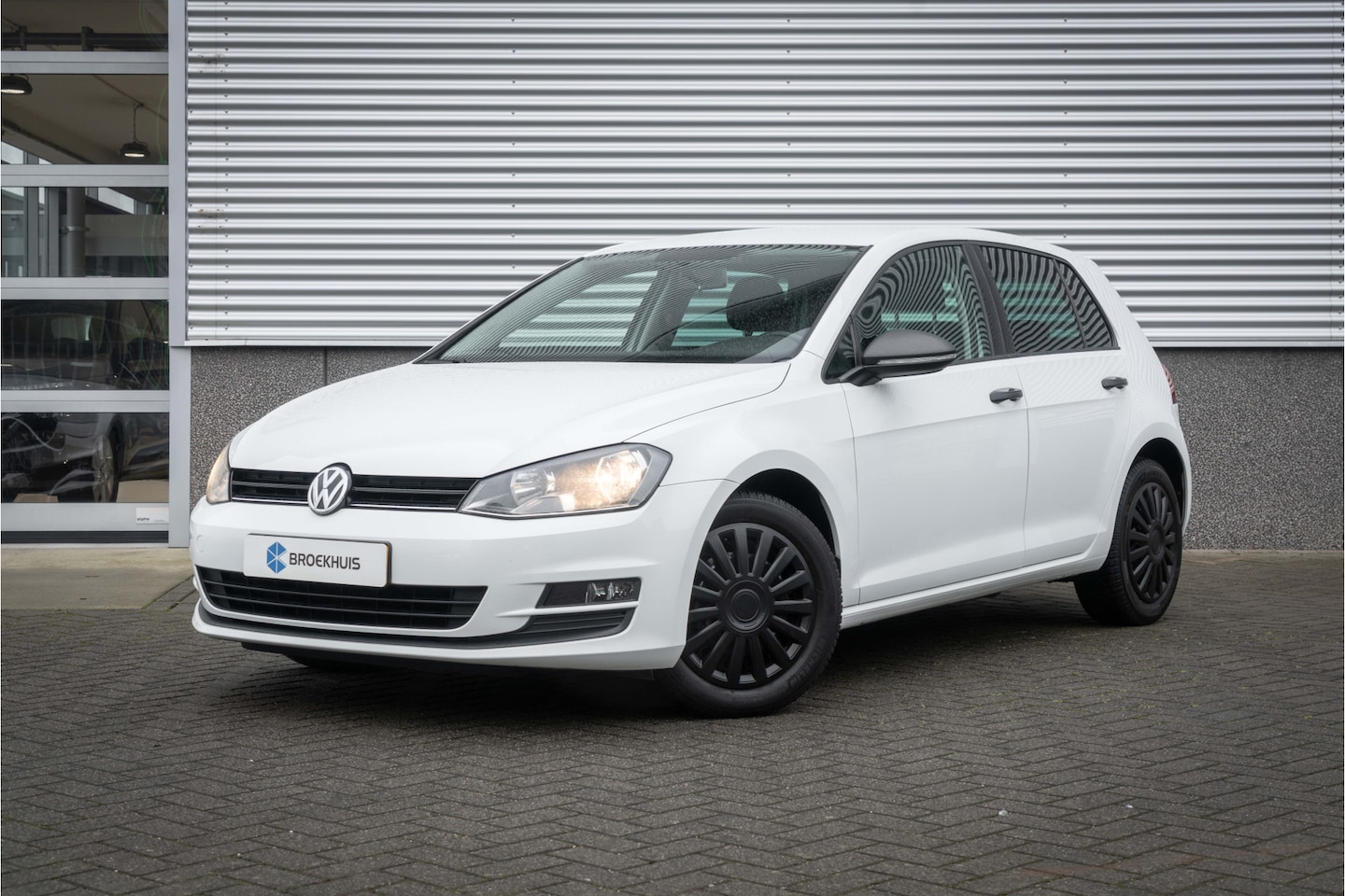 Volkswagen Golf - 1.2 TSI Trendline 1.2 TSI Trendline - AutoWereld.nl