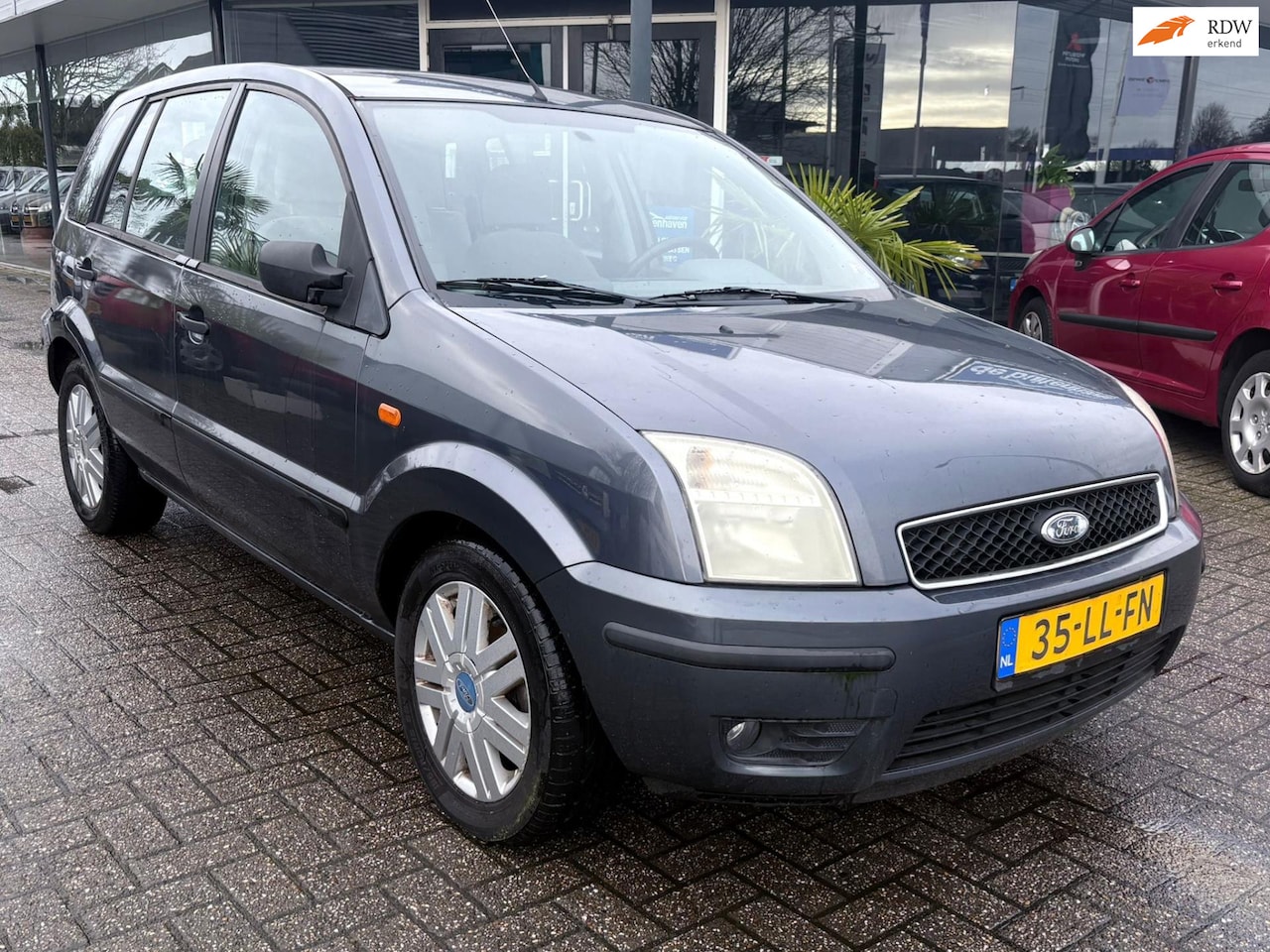 Ford Fusion - 1.6-16V Luxury 1.6-16V Luxury - AutoWereld.nl