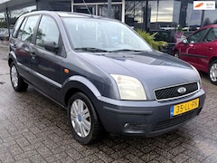 Ford Fusion - 1.6-16V Luxury