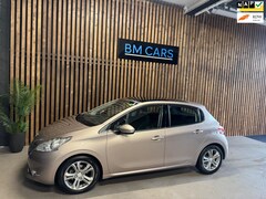 Peugeot 208 - 1.6 VTi Allure Clima, Panodak, Trekhaak, Led