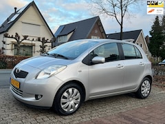 Toyota Yaris - 1.3 VVTi Sol MMT AUTOMAAT-NL-AUTO-NAP