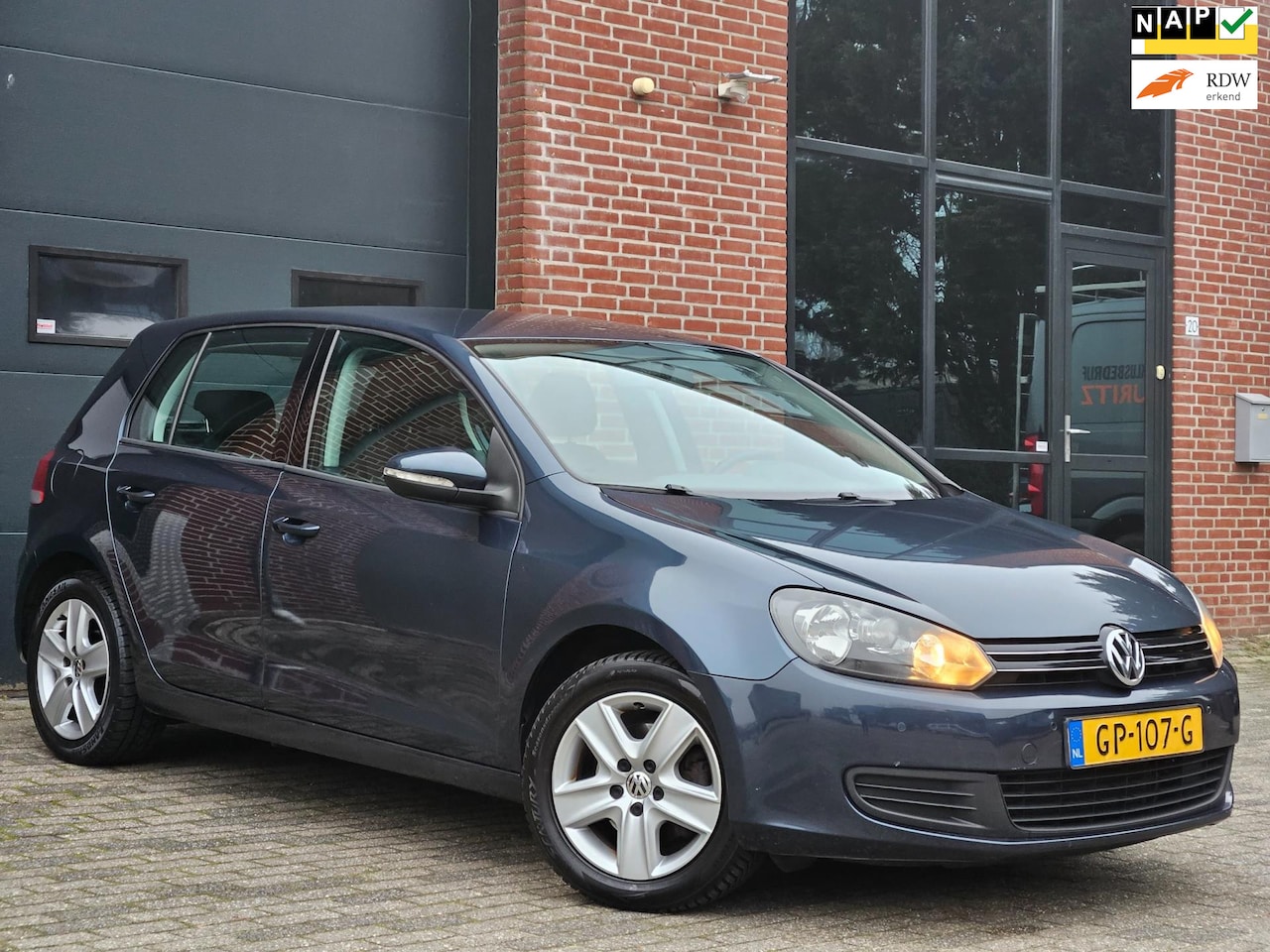 Volkswagen Golf - 1.4 TSI Trendline Airco|Navi|Cruise|2x Pdc|Nap|Boekjes - AutoWereld.nl