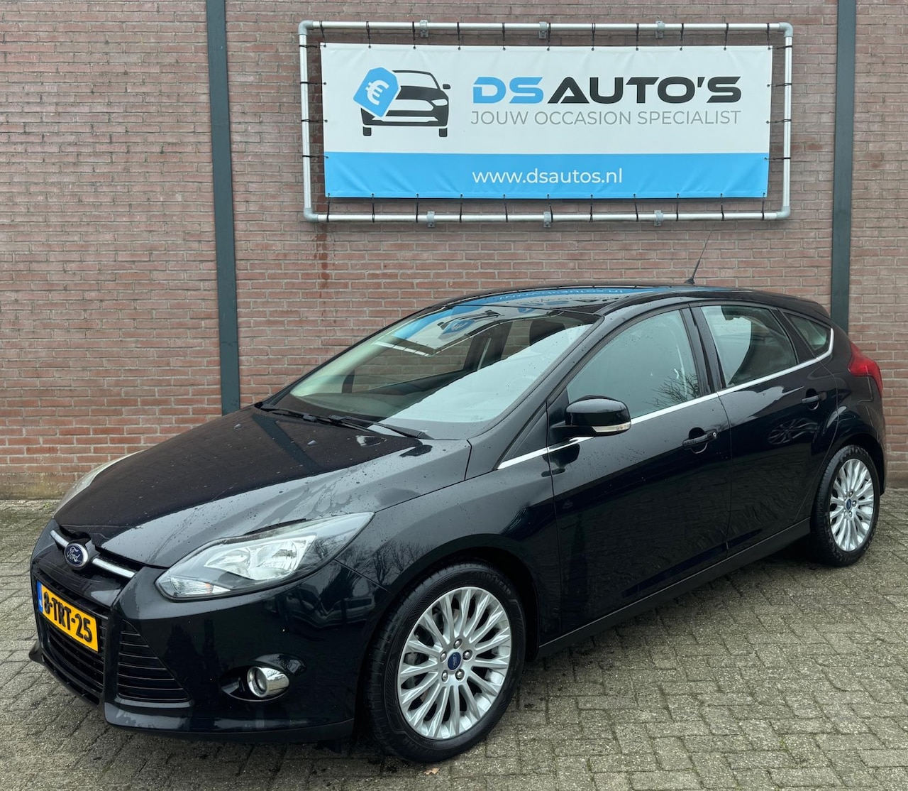 Ford Focus - 1.6 EcoBoost Titanium 1.6 EcoBoost Titanium - AutoWereld.nl