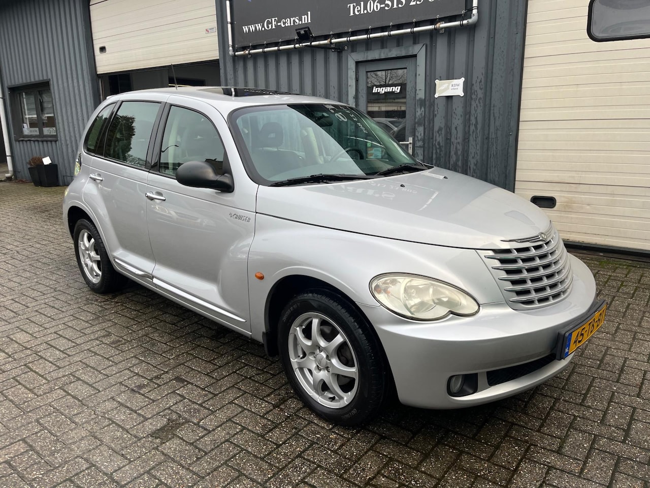 Chrysler PT Cruiser - 2.4i Touring 2006 AUTOMAAT APK NAP AIRCO - AutoWereld.nl