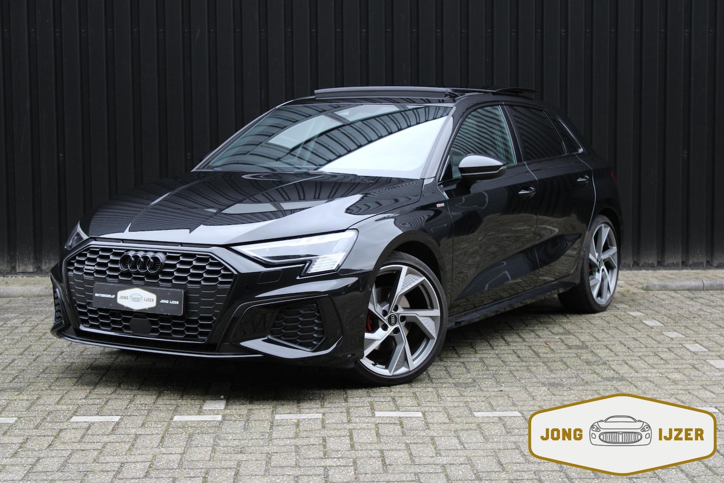 Audi Quattro - Sportback 45 TDI 3x S LINE PANO SFEER RS STOEL HUD - AutoWereld.nl