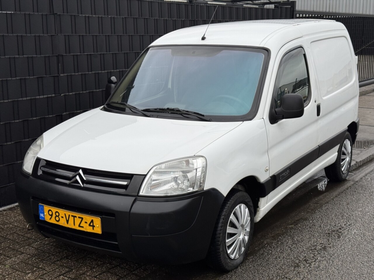 Citroën Berlingo - 1.6 HDI 600 First Pr| - AutoWereld.nl