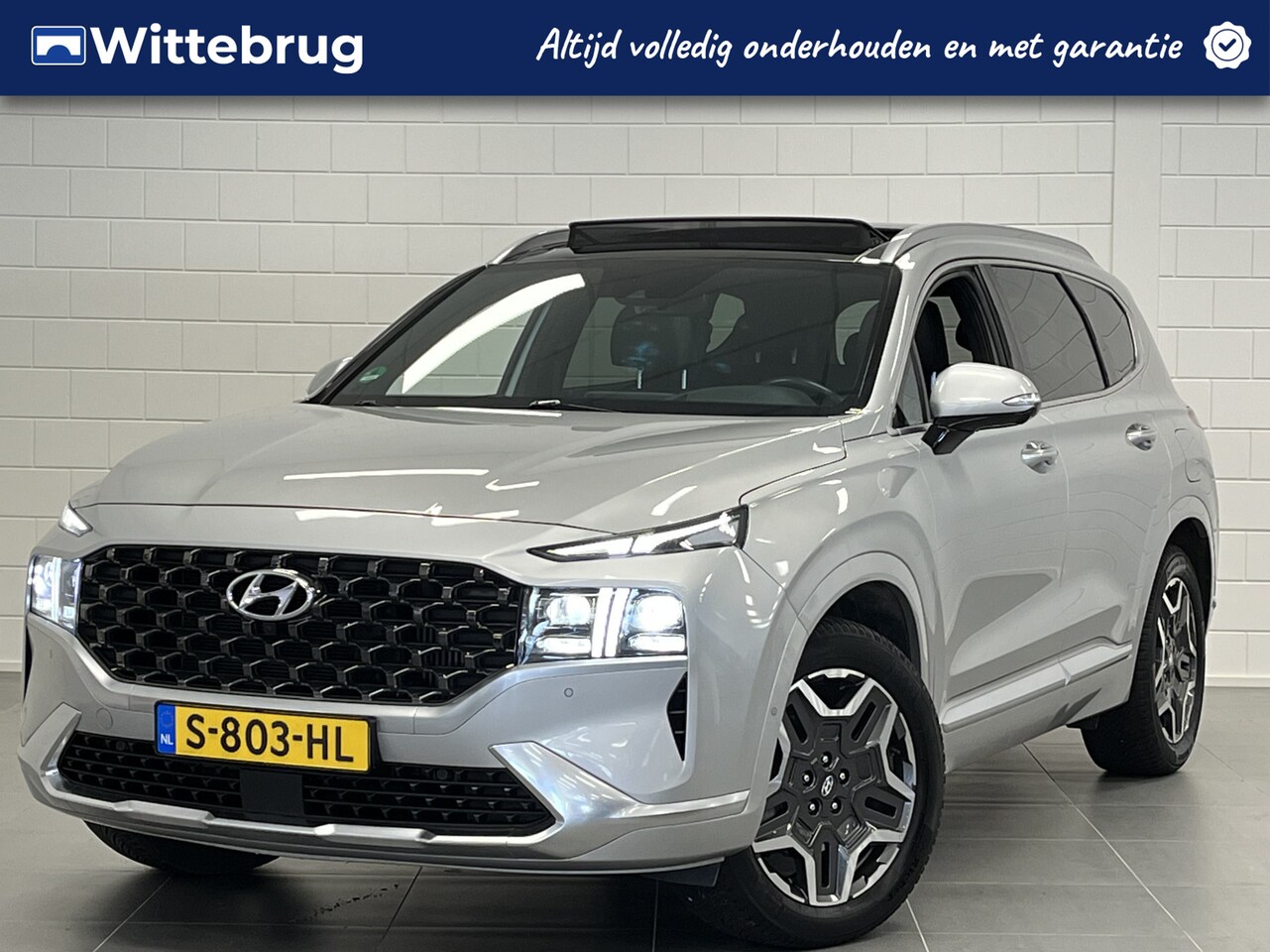 Hyundai Santa Fe - 1.6 T-GDI PHEV Premium Plus Sky TREKHAAK | PANORAMADAK | FULL OPTIONS | FABRIEKSGARANTIE T - AutoWereld.nl