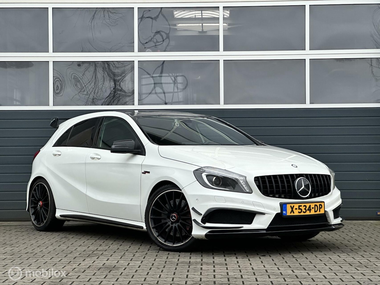 Mercedes-Benz A-klasse - AMG 45 4MATIC - AutoWereld.nl