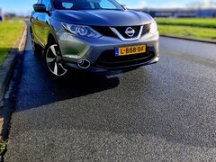 Nissan Qashqai - 1.6 N-Connecta