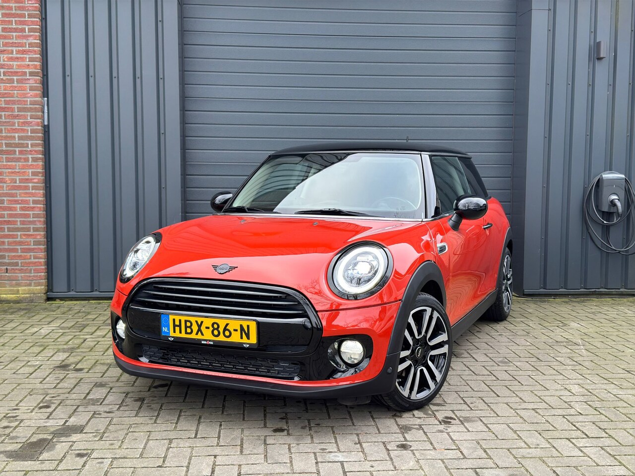 MINI Cooper - Mini 1.5 Chili | Cruise Control | Parkeersensoren | Navigatie | - AutoWereld.nl