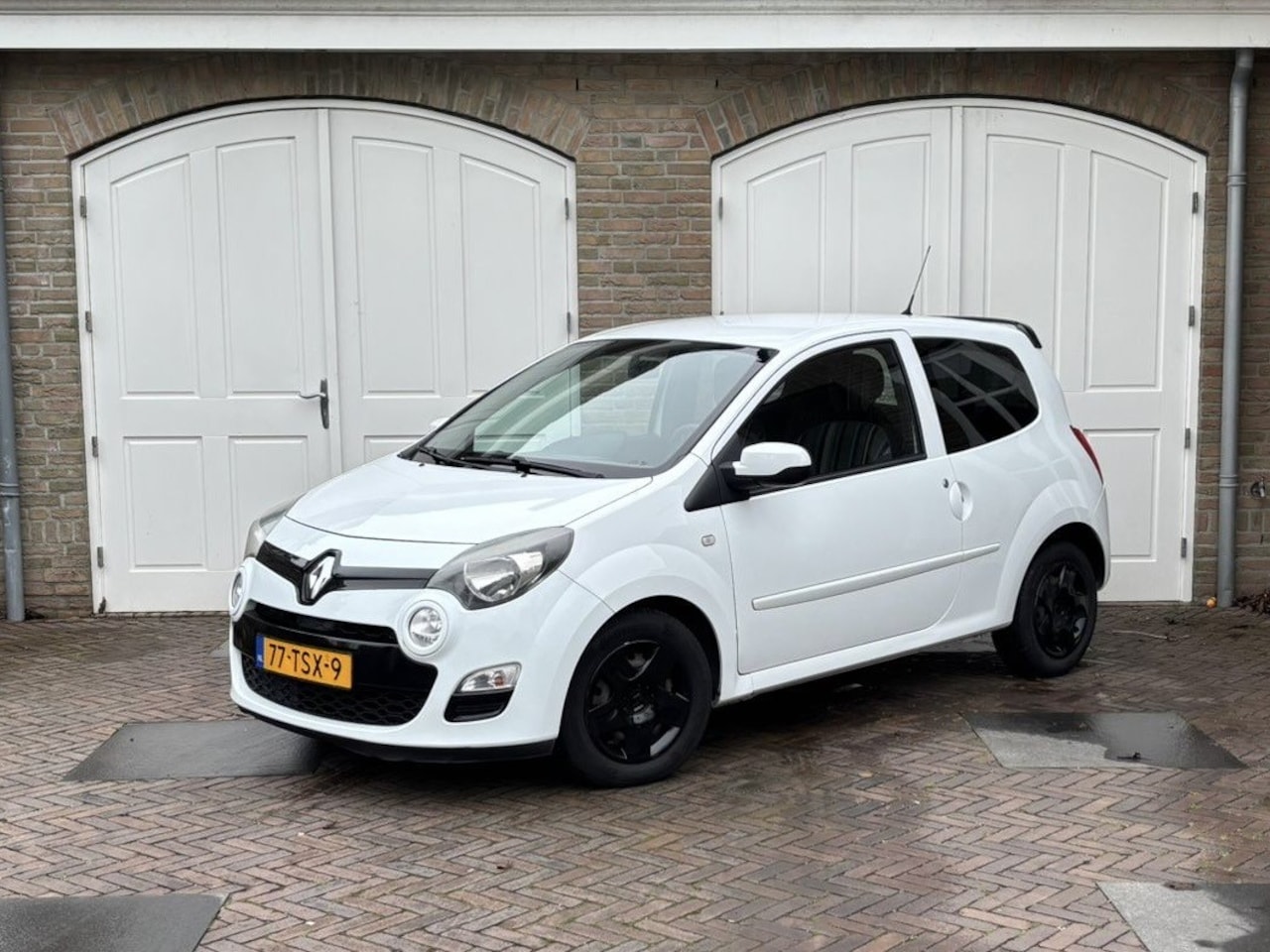 Renault Twingo - 1.2 16V Collection Sportieve auto - AutoWereld.nl