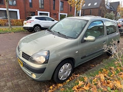 Renault Clio - 1.4-16V Privilège