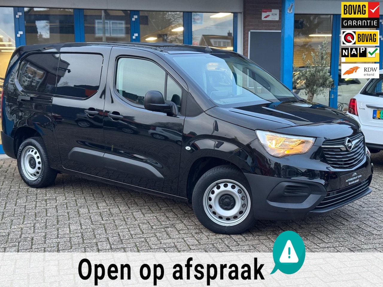 Opel Combo - 1.5D L2H1 Standaard 2024 NAVI CARPLAY AIRCO BTW! - AutoWereld.nl