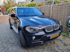 BMW X5 - 4.8i High Executive De perfecte Youngtimer