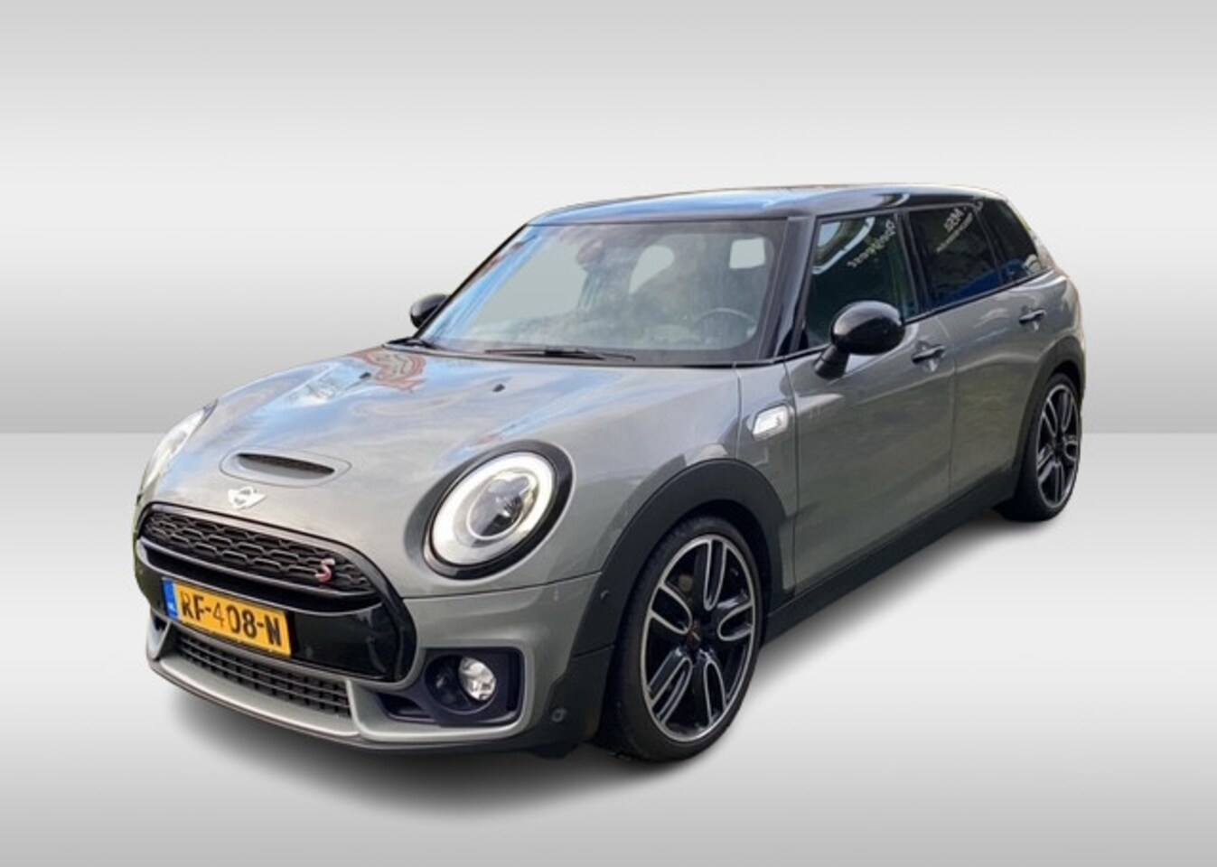 MINI Clubman - Mini 2.0 Cooper S Chili Serious Business / Leder / 18'' / Navigatie / Keyless / Getint gla - AutoWereld.nl