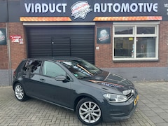 Volkswagen Golf - 1.2 TSI Trendline