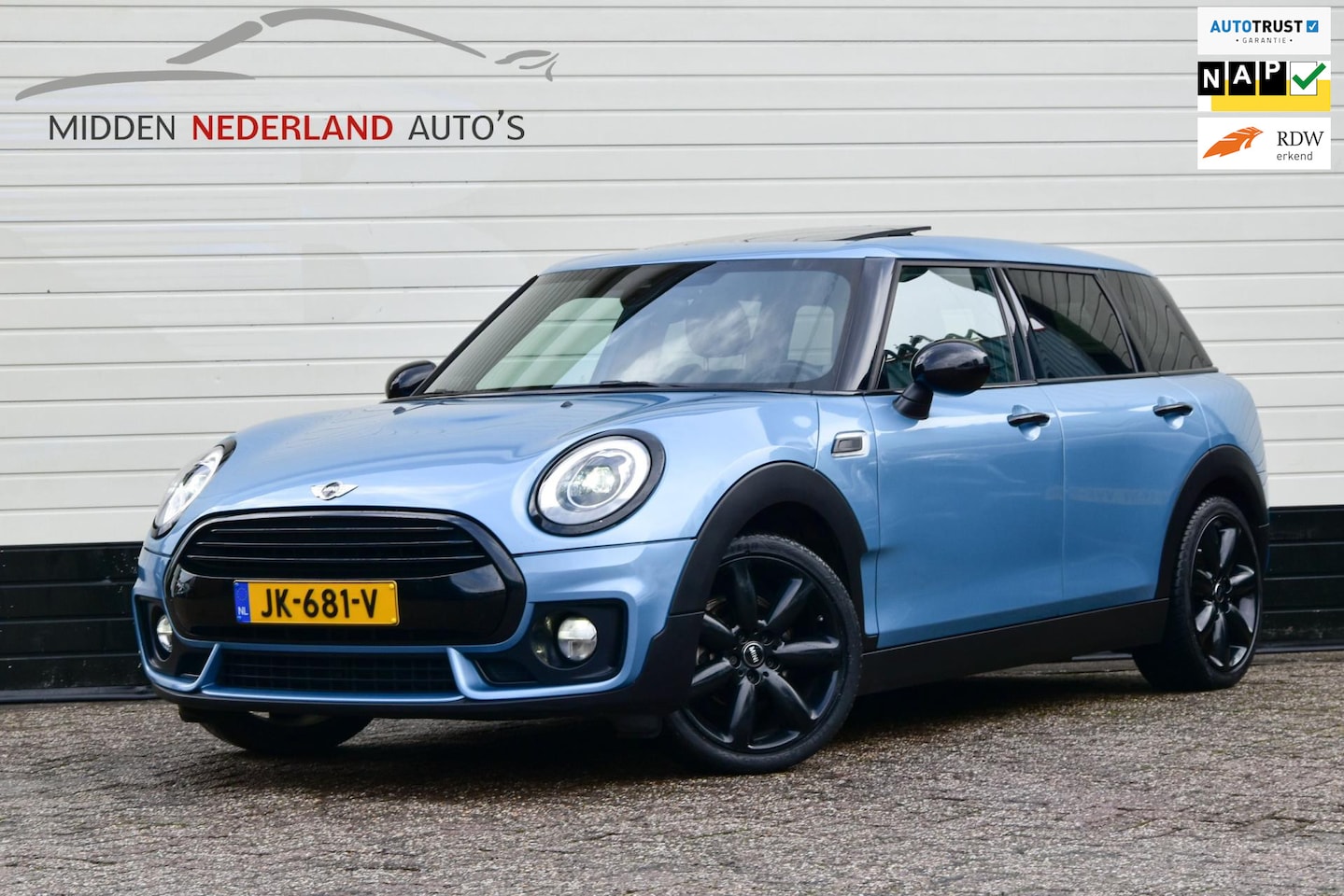 MINI Clubman - Mini 1.5 One D Business Edition * PANORAMA * LEER * HARMAN KARDON * NIEUWE APK * - AutoWereld.nl