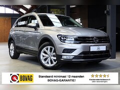 Volkswagen Tiguan - 1.4 TSI ACT Highline / Pano / Virtual / Trekhaak / Leder