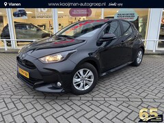 Toyota Yaris - 1.5 Hybrid 115 Active NL auto, slechts 21000km, zeer netjes en veel luxe