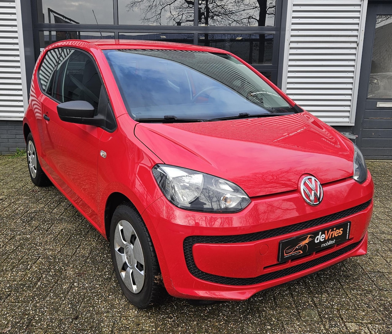 Volkswagen Up! - 1.0 move up! BlueMotion **APK-AFLEVERBEURT-GARANTIE** - AutoWereld.nl