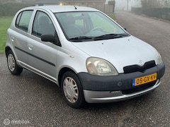 Toyota Yaris - 1.0