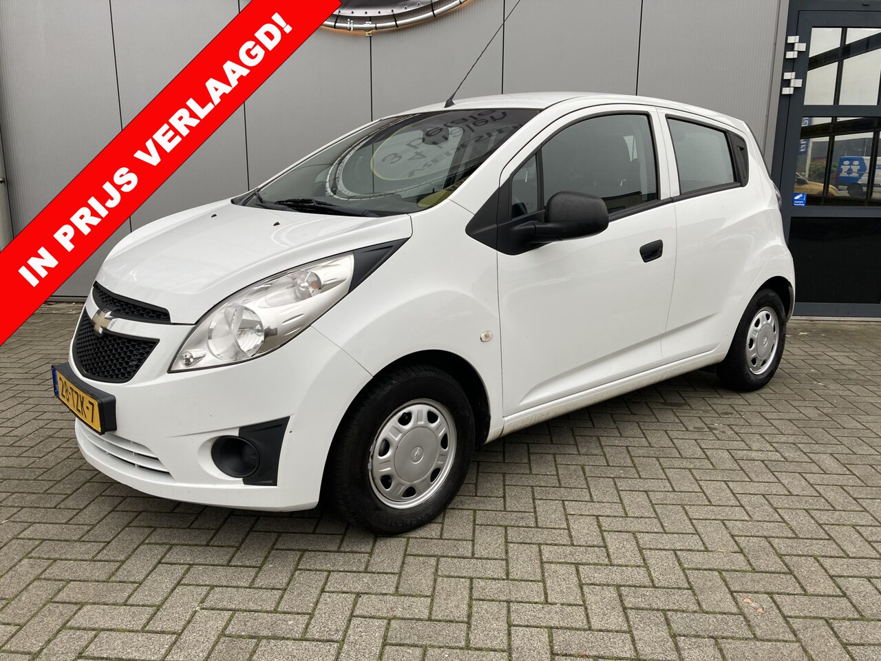 Chevrolet Spark - 1.0 Bi-Fuel LPG goedkoop rijden! | Airco | All season bandenNAP - AutoWereld.nl