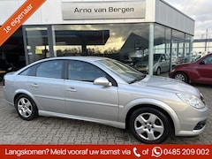 Opel Vectra GTS - 2.2-16V Business, AUTOMAAT, climatronic, cruisecontrol, navigatie, trekhaak afneembaar, va