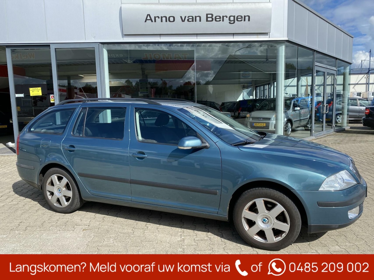 Skoda Octavia Combi - 1.6 FSI Elegance 1.6 FSI Elegance, clima, cruisecontrol, pdc, trekhaak. - AutoWereld.nl