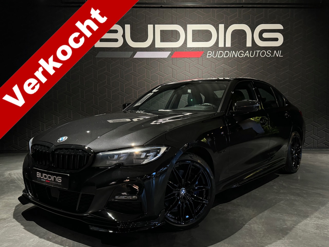 BMW 3-serie - 330e High Exe | M-performance | CarPlay | Adap Cruise - AutoWereld.nl