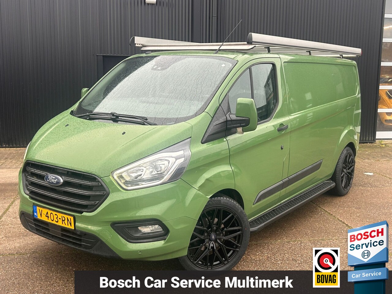 Ford Transit Custom - 320 2.0 TDCI 130pk Automaat L2H1 | LED | 18" | Camera | Trekhaak | - AutoWereld.nl