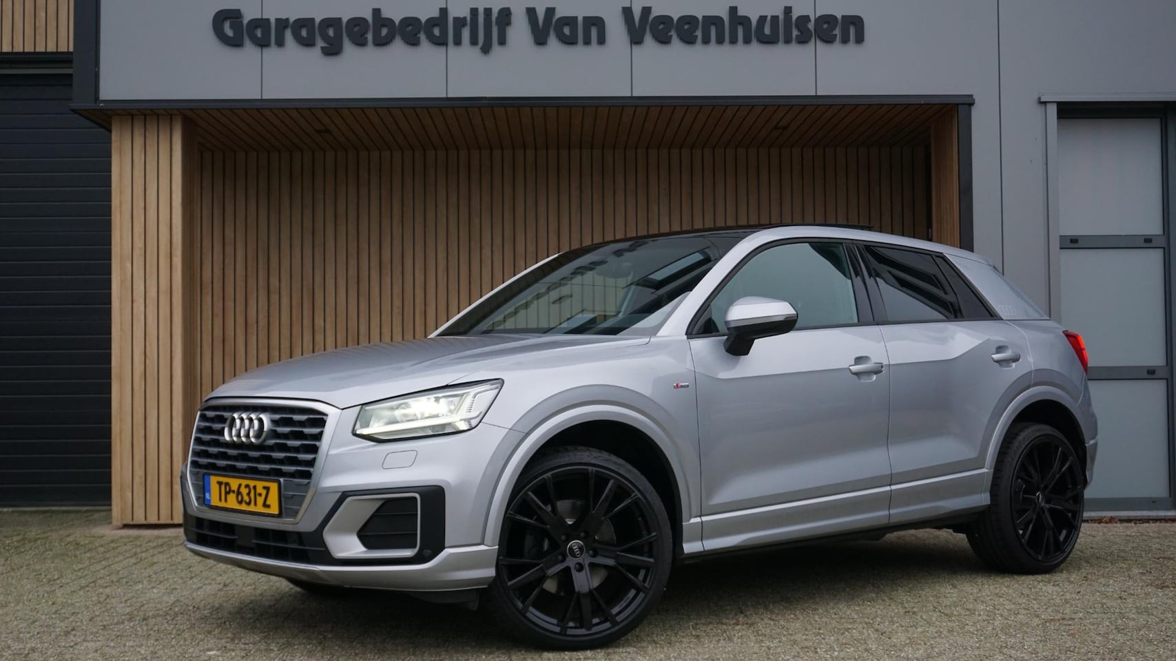 Audi Q2 - 1.4 TFSI 150pk S-Tronic 2x S-Line Pano.Dak 20inch LM LED Keyless Afn.Trekhaak Sfeerverlich - AutoWereld.nl